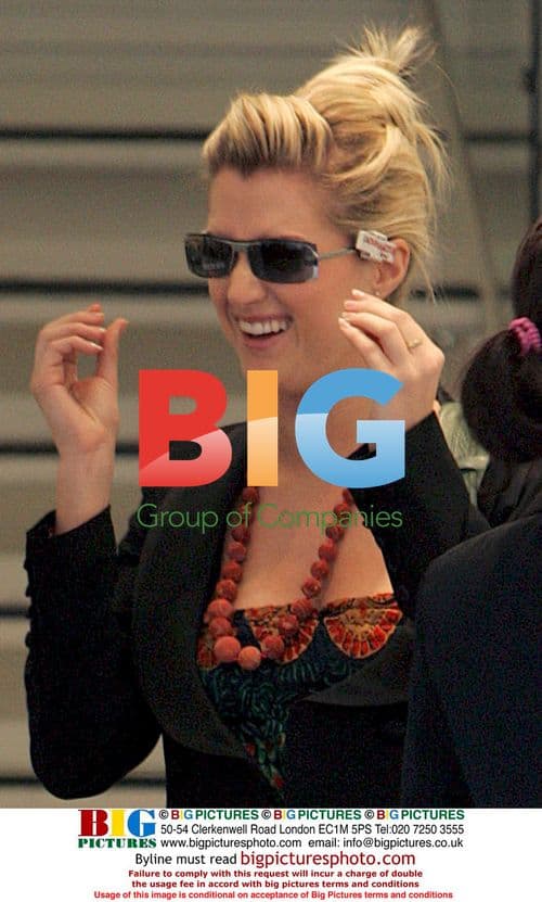 Hollyoaks Actress Sarah Dunn Shopping in Manchester