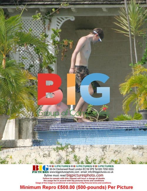 Tony Blair Family Vacation in Barbados