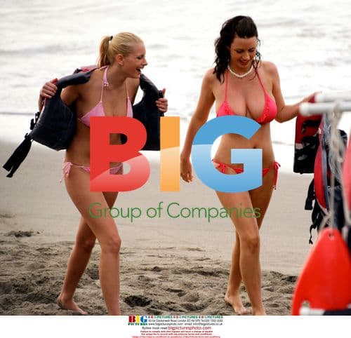 Sexy models Sophie and Natalie go sailing