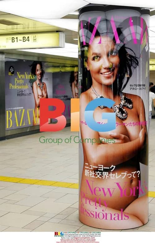 Britney Spears Pregnant and Naked in Tokyo Subway Ad