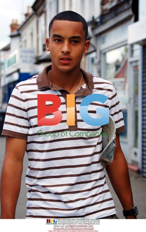 Theo Walcott's Haircut in Reading