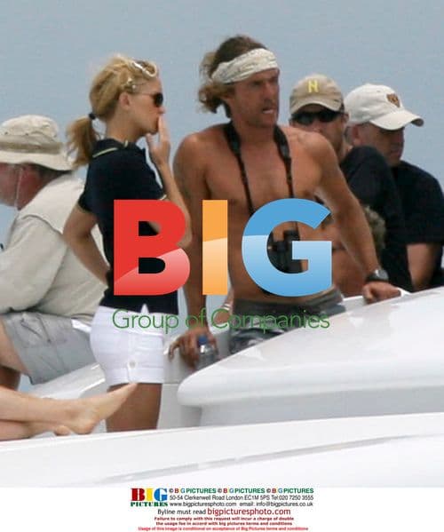 Matthew McConaughey, Kate Hudson on 'Fool's Gold' set