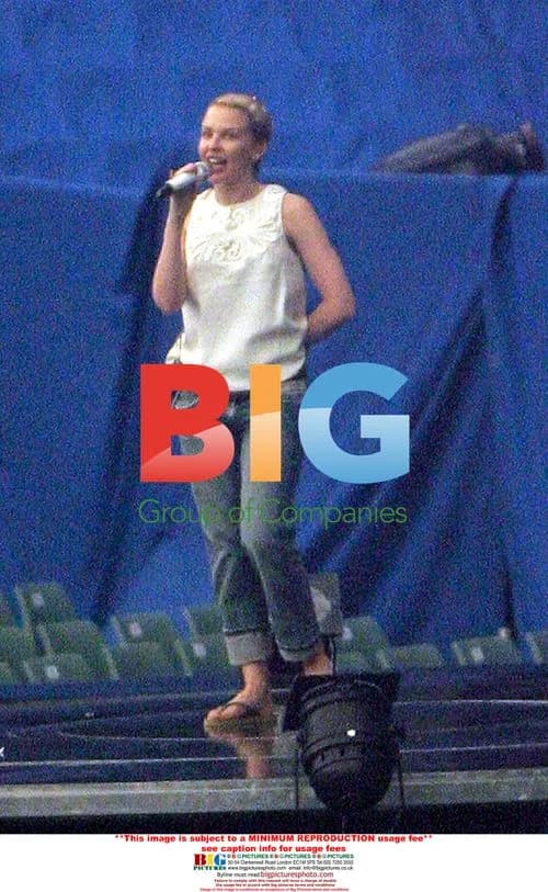 Kylie Minogue Sound Check Before Perth Concert