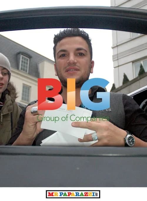 Peter Andre and Jordan Leave London Hotel