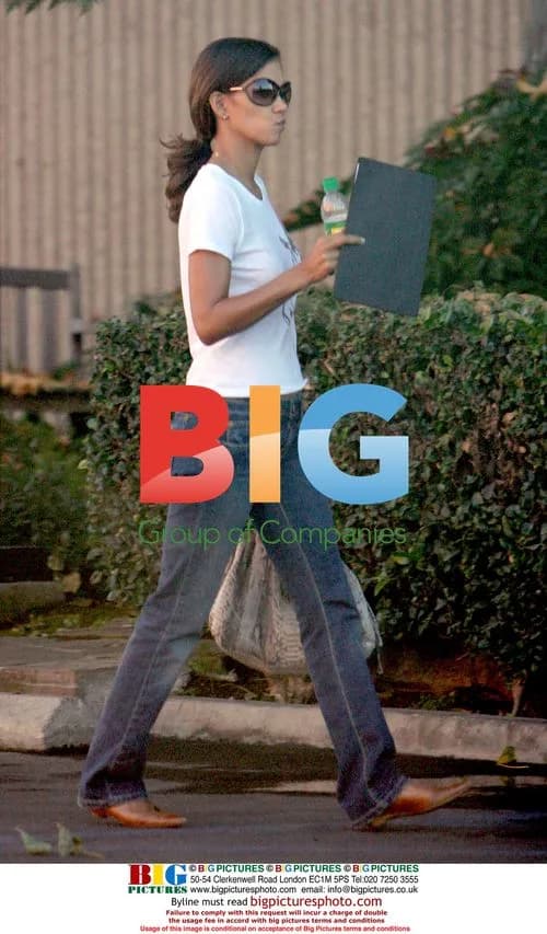 Halle Berry Going to Studio