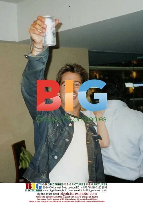 Colin Farrell drinking with friends