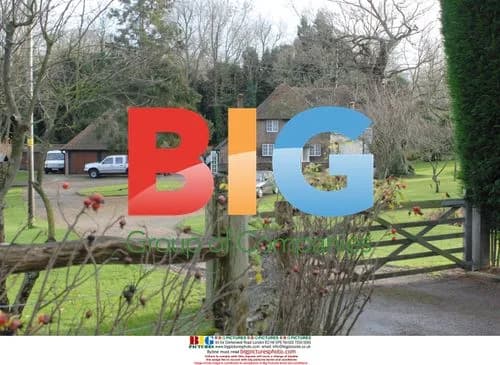 Heather Mills Viewing Sharvels Farm House