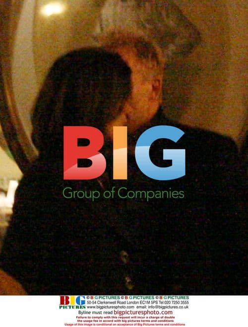 Sting leaves Milan restaurant with mystery woman