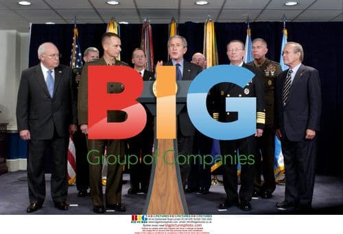 Bush Meets With Military Advisers at Pentagon