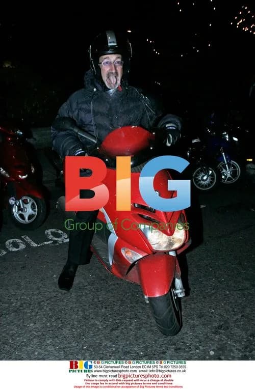 Eddie Jordan Struggles on Scooter