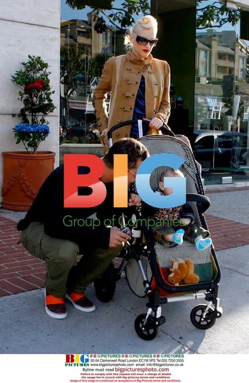Gwen Stefani and Family Shopping in West Hollywood