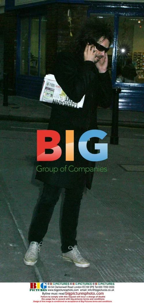 Russell Brand outside Ivy restaurant