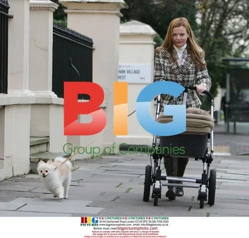 Geri Halliwell's Christmas Shopping Trip