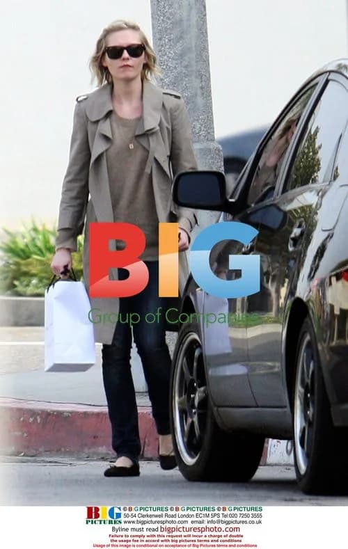 Kirsten Dunst goes shopping in LA