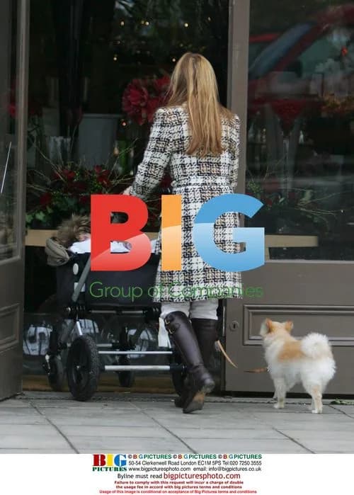 Geri Halliwell Christmas Shopping
