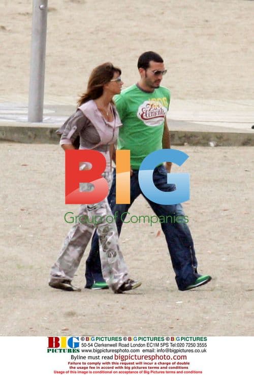 Gianluca Zambrotta and wife Valentina in Barcelona