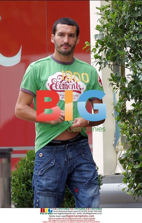 Gianluca Zambrotta and wife Valentina in Barcelona