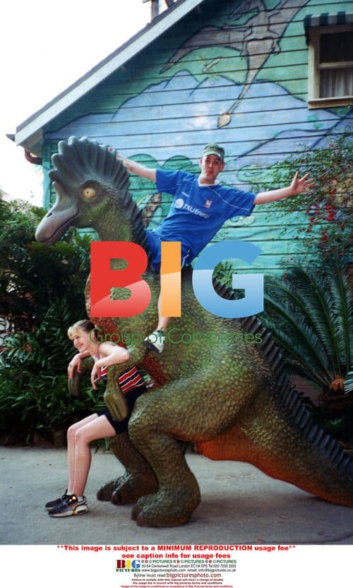 Paula Clennell and Elton John Norris on Florida holiday