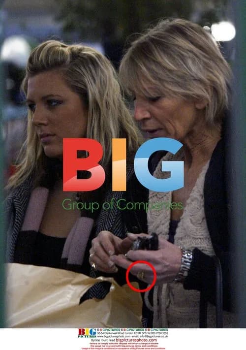 Ingrid Tarrant and Daughter Christmas Shopping