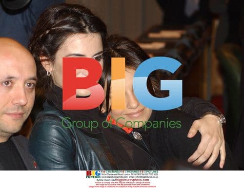 Penelope Cruz Given Medal, Lake Named After Her