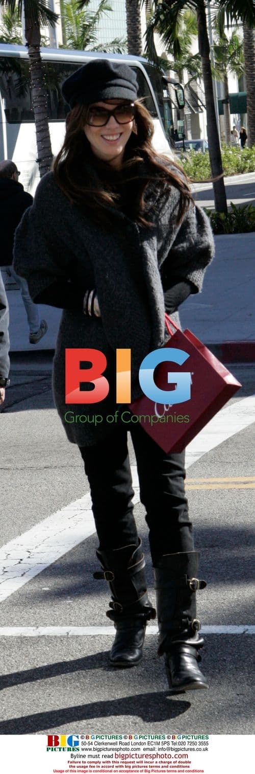 Kate Beckinsale and father Richard Beckinsale shopping