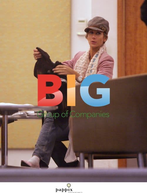 Lady Victoria Hervey discusses fashion designs