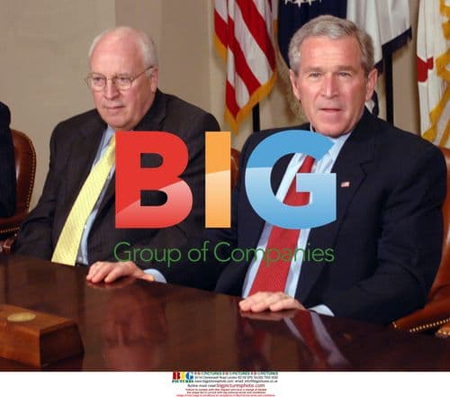 Bush and Cheney meet with secretaries