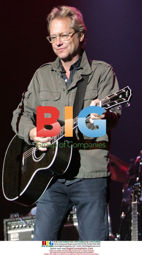 Gerry Beckley of America in Concert