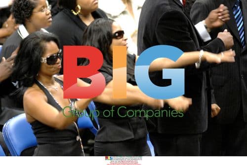 James Brown daughters dance at funeral