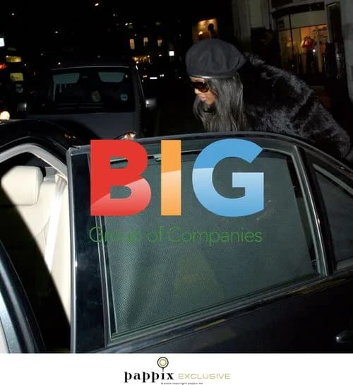 Naomi Campbell's Shopping Spree in Mayfair