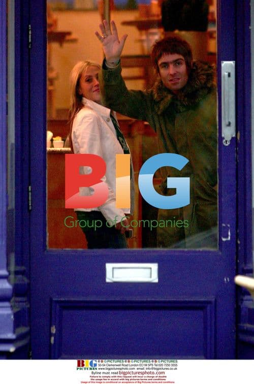 Liam Gallagher and Nicole Appelton grab takeaway