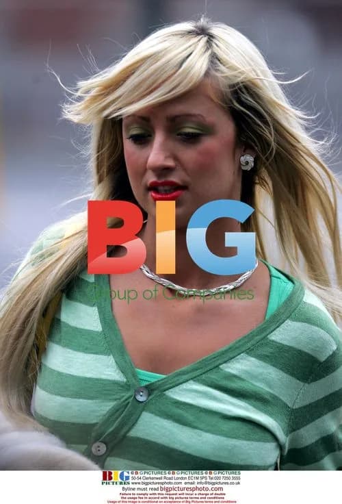 Chantelle Houghton Leaves Essex for Heathrow
