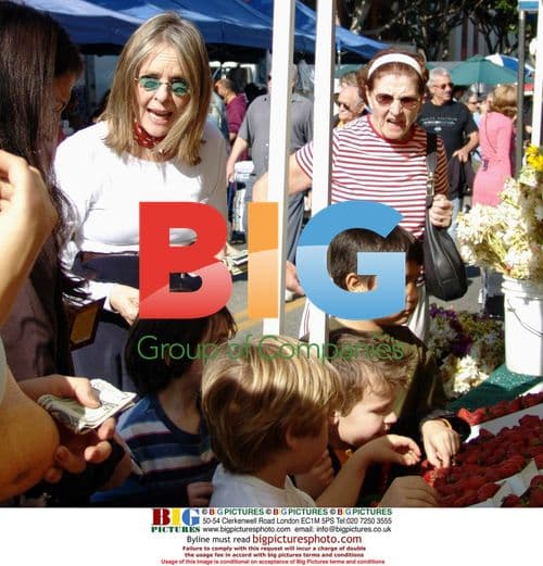 Diane Keaton takes photos of son Duke