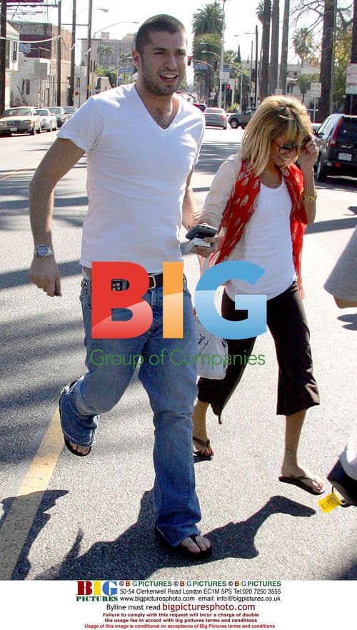 Nicole Ritchie Brunch with Friend