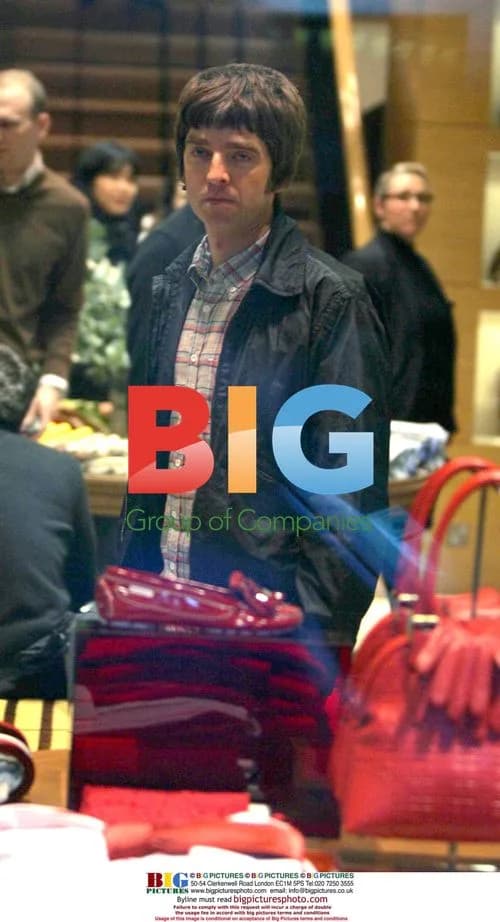 Noel Gallagher and Sara McDonald Valentine's Day Shopping