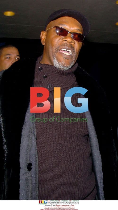 Samuel L. Jackson guest on MTV's TRL