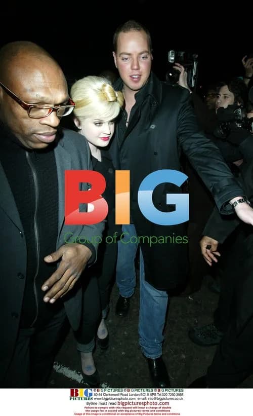 Kelly Osbourne leaves Brits 2006 after party