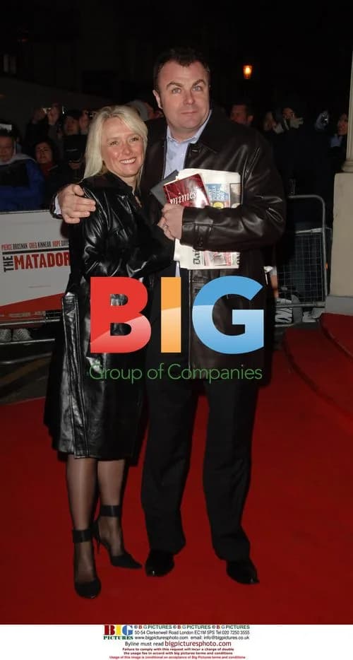 Paul Ross and wife at 'The Matador' premiere