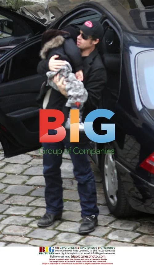 Brad Pitt and Maddox return home in Paris