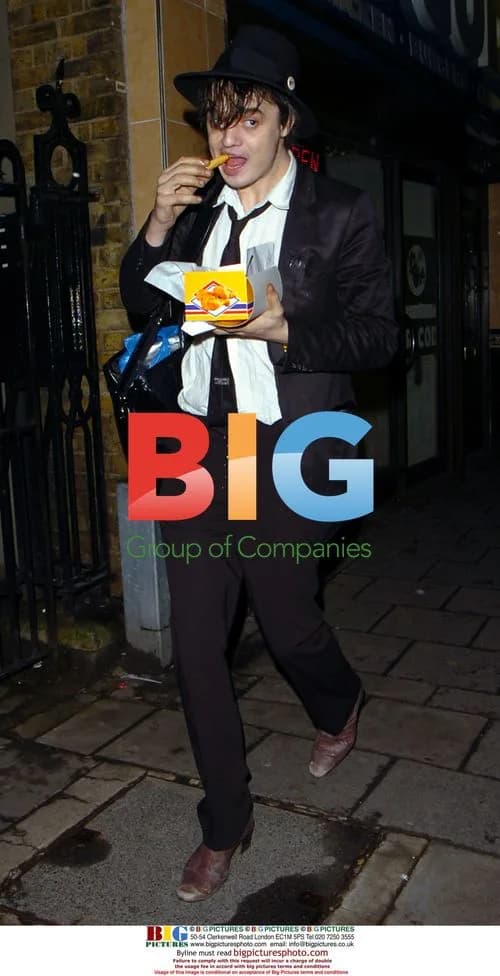 Pete Doherty Grabs Takeout After NME Awards
