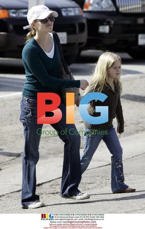 Reese Witherspoon & Family Out in Brentwood
