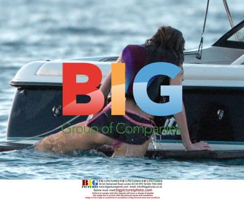 Hugh and Jemima go water-skiing in Barbados