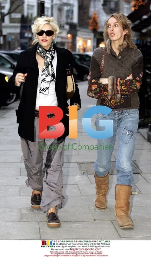 Pregnant Gwen Stefani Out in North London