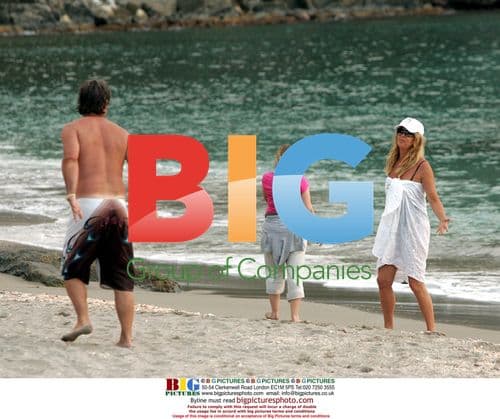 Goldie Hawn and Kurt Russell on St. Barts Beach