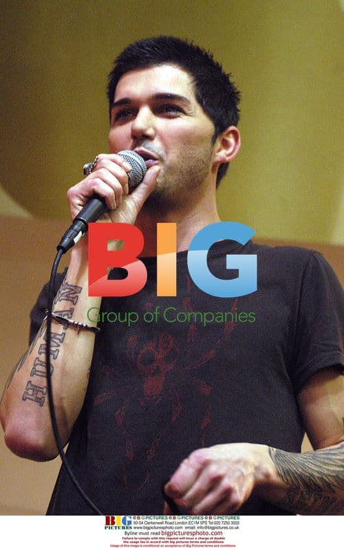 INXS Promotes "Switch" Album at Tower Records