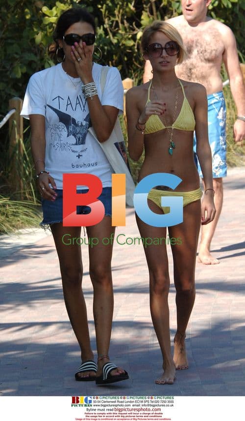 Nicole Richie Skinny in Bikini