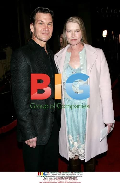 Patrick Swayze and Lisa at 'Last Holiday' Premiere