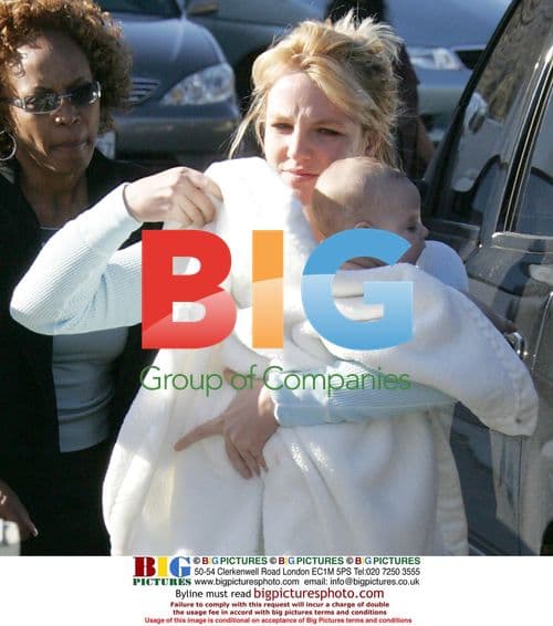 Britney Spears introduces baby at Malibu Hindu Temple