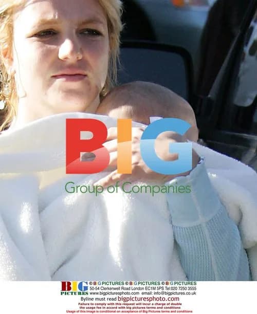 Britney Spears introduces baby Sean Preston