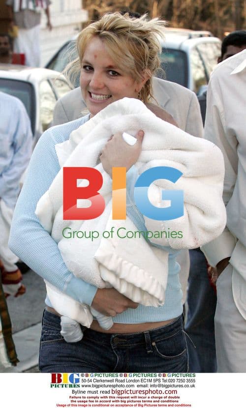 Britney Shows Off Baby Sean at Hindu Temple